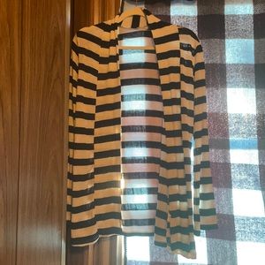 Julies Closet Medium